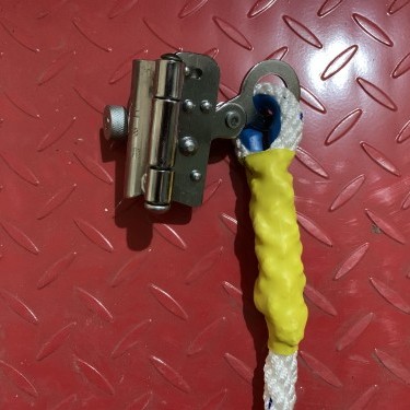 PT Prima Gondola Nusantara-vertical-fall-arresterauto-stop_IMG_0671.jpg